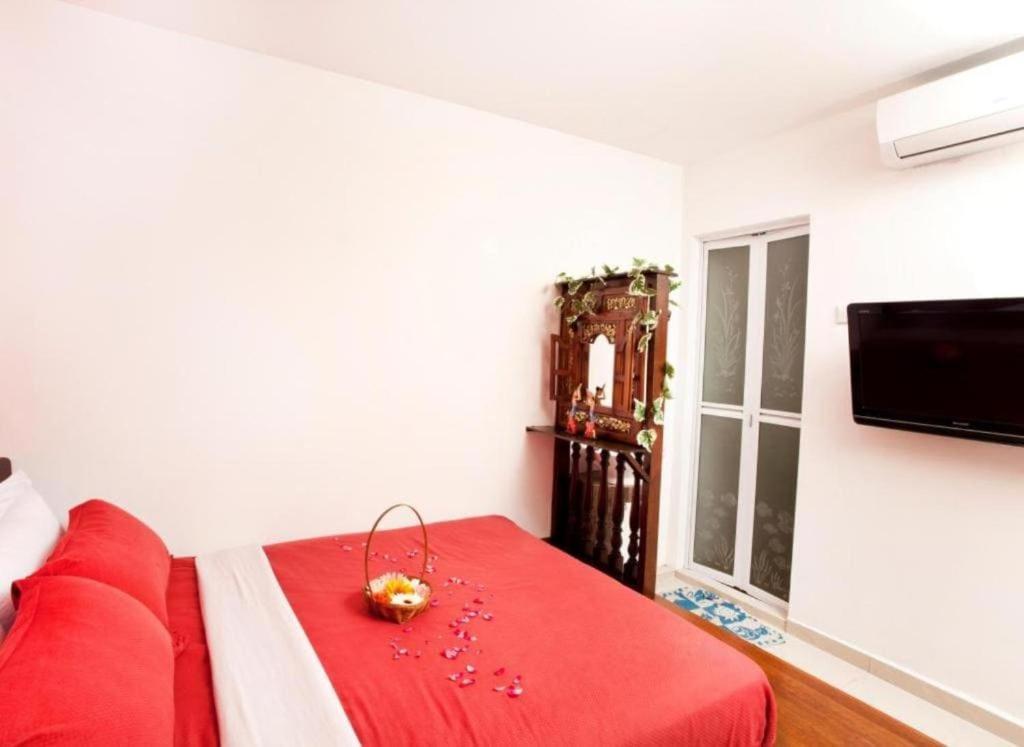 Oyo 90855 Vince Villa Bukit Mertajam Exterior foto