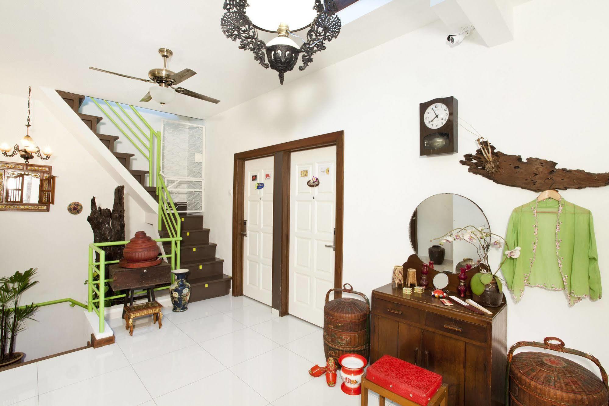 Oyo 90855 Vince Villa Bukit Mertajam Exterior foto